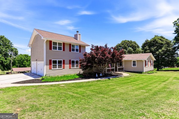 1270 Highway 53, Hoschton
