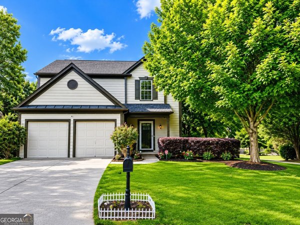 660 Alstonefield Drive, Alpharetta