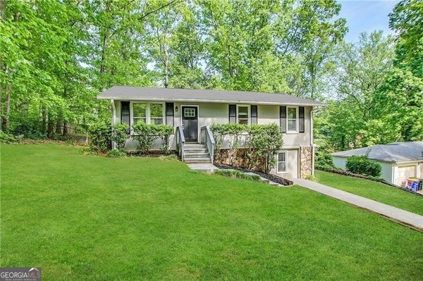 2003 Tara Court, Kennesaw
