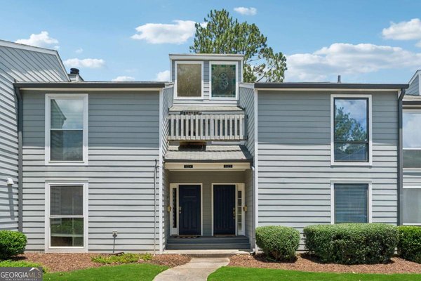 1023 Riverbend Club Drive, Atlanta