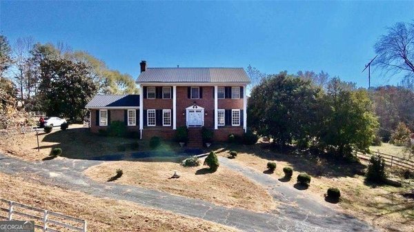 740 PATRICK MILL Road, Winder
