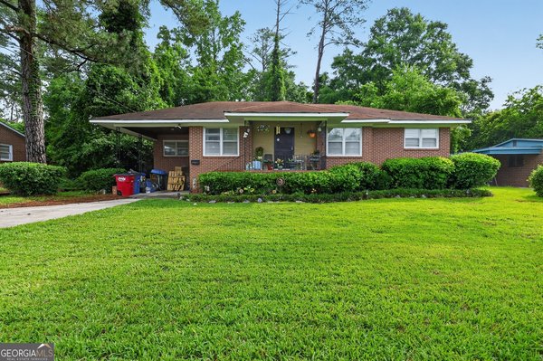 1819 Canterbury Road Macon