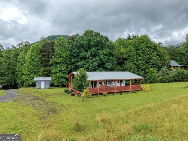 568 Parks Road Hiawassee