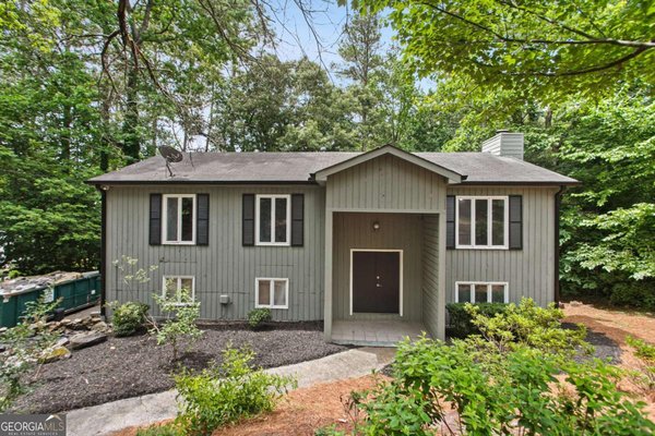 161 Vistawood Lane, Marietta