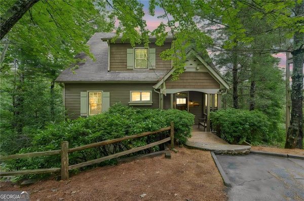 14 Laurel Ridge Way, Big Canoe
