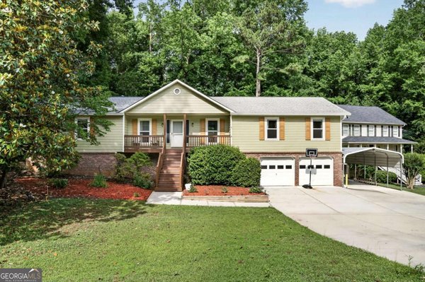 1526 Hickory Drive, Lilburn