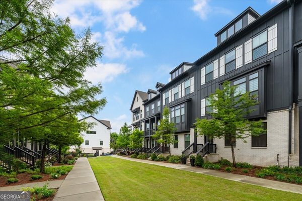 935 Catamaran Court, Alpharetta