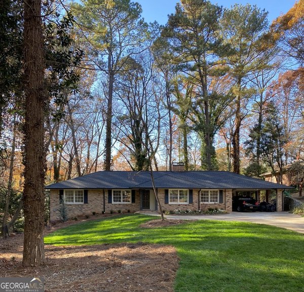 6838 Brandon Mill Road, Sandy Springs