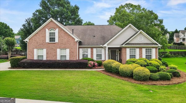 311 Meadowcrest Circle Canton