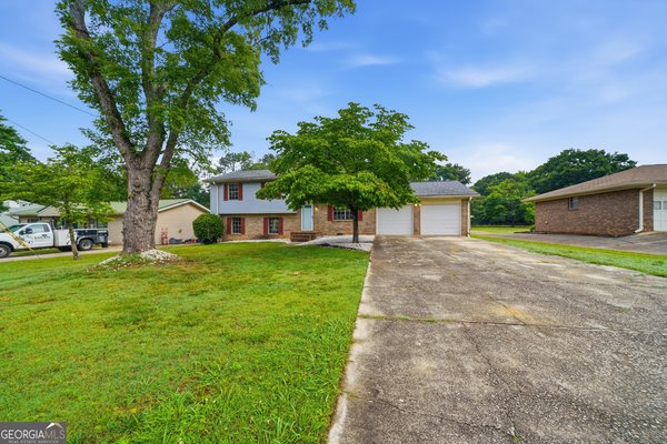 930 Cochise Trail, Conyers