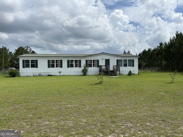205 Bay Street Collins