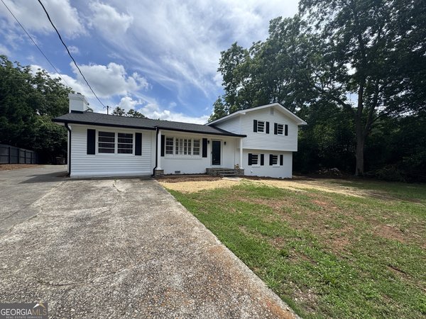 108 Valley Drive, Cartersville