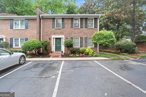 1105 Clairemont Avenue, Decatur