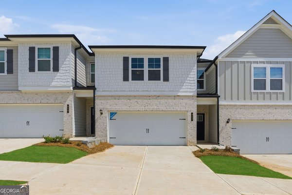 623 Treasure Drive, Stockbridge