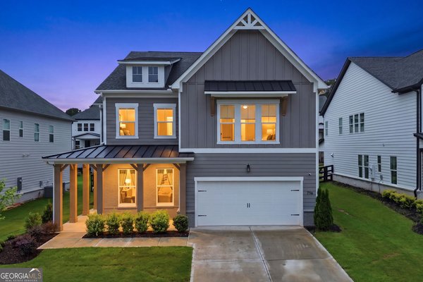 736 Keystone Drive, Woodstock