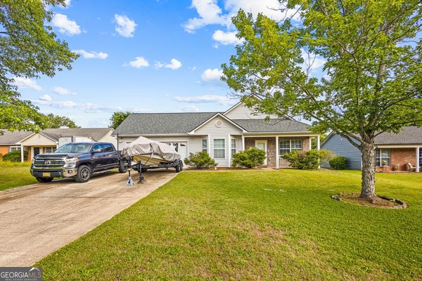 416 Underwood Court, Locust Grove