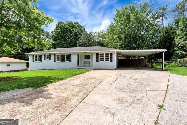 144 Windy Hill Road, Marietta