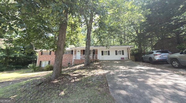 3429 Rocky Creek Drive Douglasville
