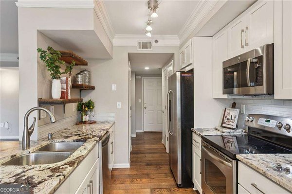 275 13th Street, Atlanta