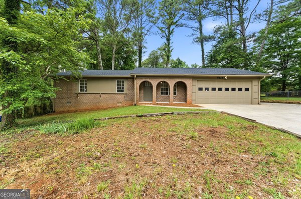 5824 Oakleaf Way, Stone Mountain