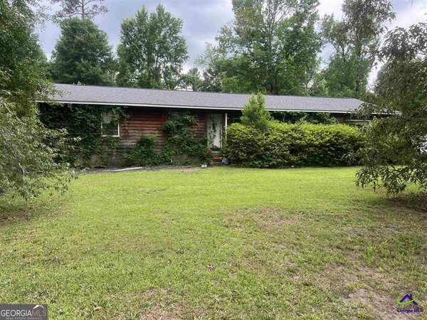 5516 Janeru Circle Macon