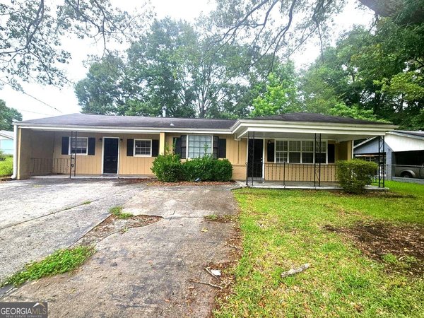 501 Ridgecrest Drive Riverdale