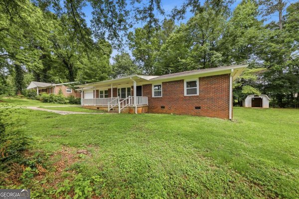 2463 Montezuma Circle, Ellenwood