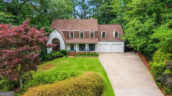 3560 Saxon Way, Marietta