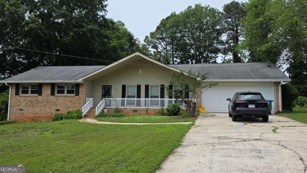 5201 Vivid Drive, Stone Mountain