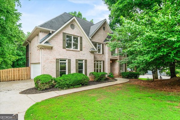 1710 Rising Mist Lane, Cumming