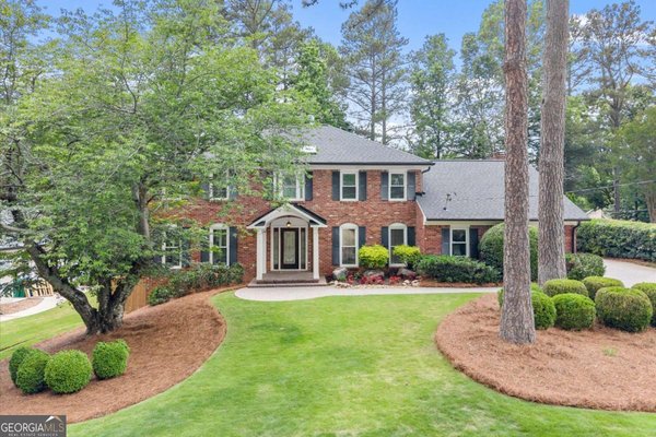 5380 Redfield Drive, Dunwoody