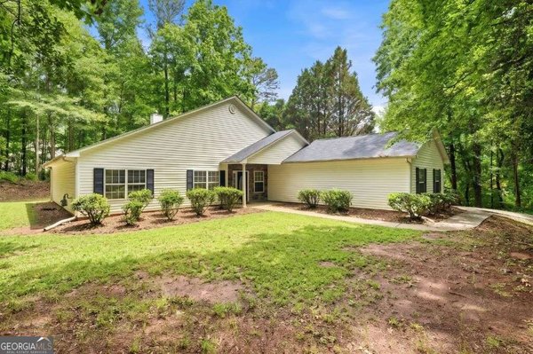359 Cannongate Road Sharpsburg