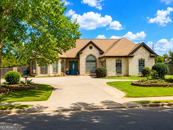 100 Wyckliffe Drive, Locust Grove