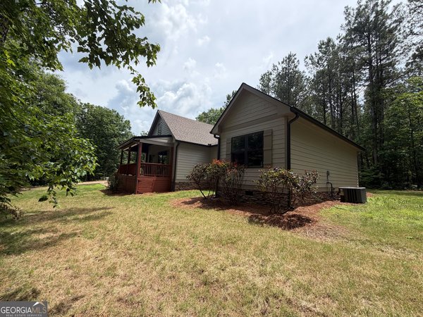 95 Horseshoe Loop, Kingston