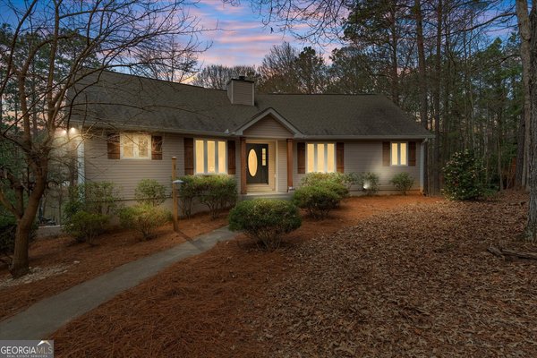 2117 Lakeview Pkwy, Villa Rica