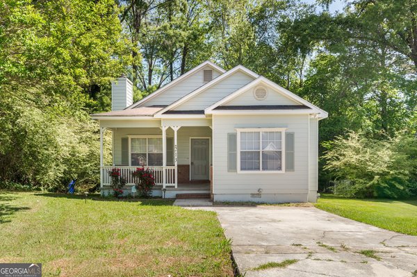 213 Parklane Court, Macon