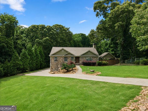 6610 Jessie Circle, Flowery Branch