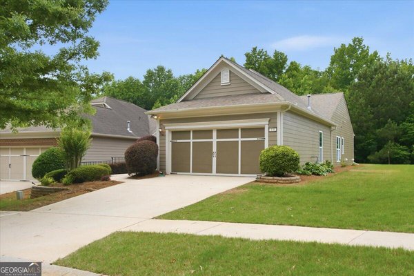 130 Magic Lily Drive, Griffin