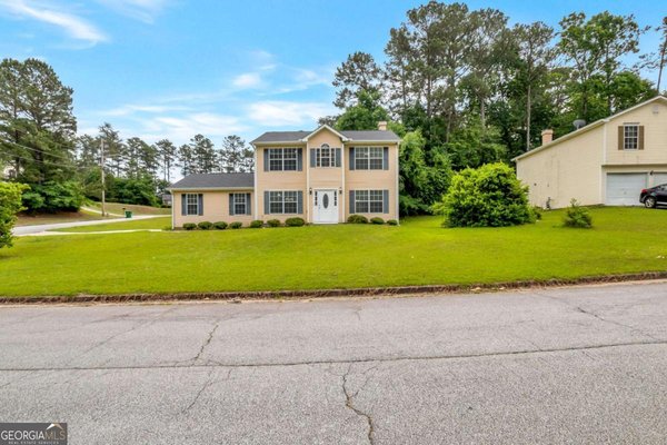 6557 Rebecca Lou Lane, Lithonia