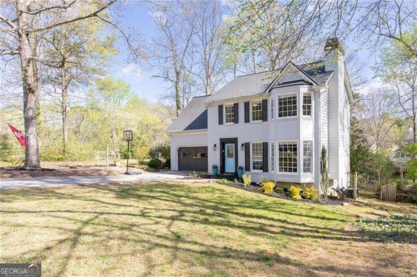 926 Mill Trace Kennesaw