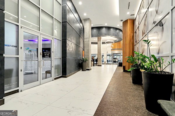 943 Peachtree Street Atlanta