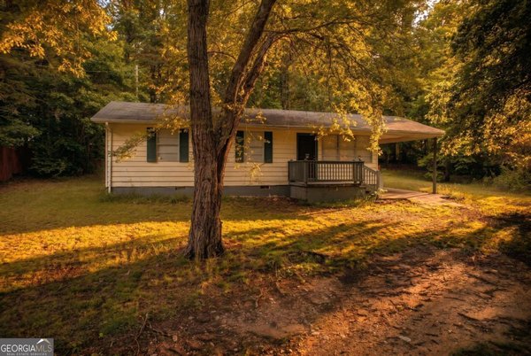 92 Nowhere Road, Blairsville