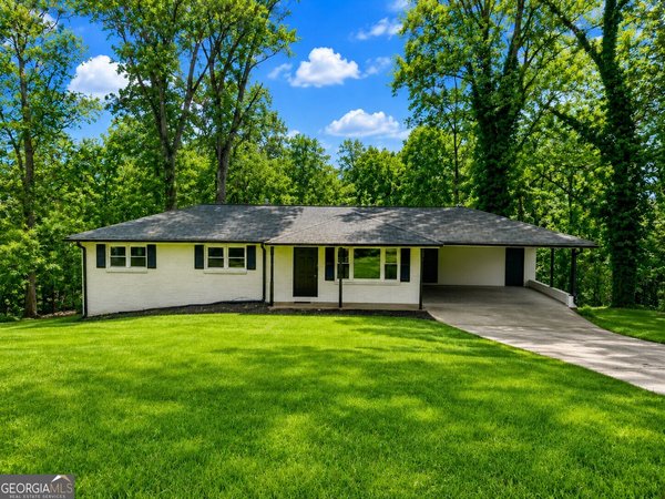 1539 Rockingway Drive Marietta