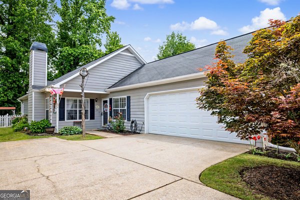 195 Woodgate Drive Fayetteville