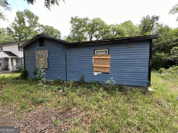 921 Magnolia Drive, Macon