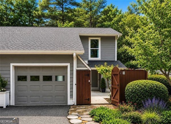5056 Meadow Lane Marietta