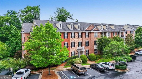 4855 Ivy Ridge Drive Atlanta