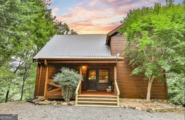 92 Fish Trap Road, Mineral Bluff