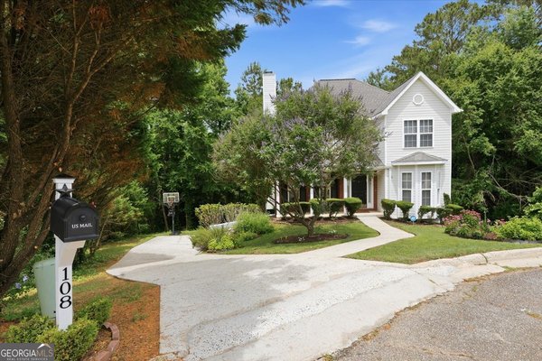 108 Raliegh Drive, Macon