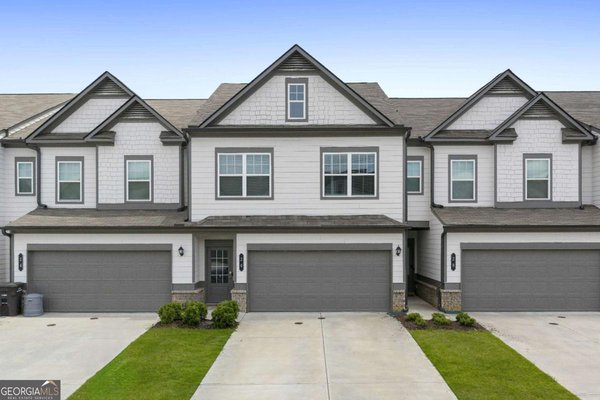 26 Felton Walk Boulevard Cartersville